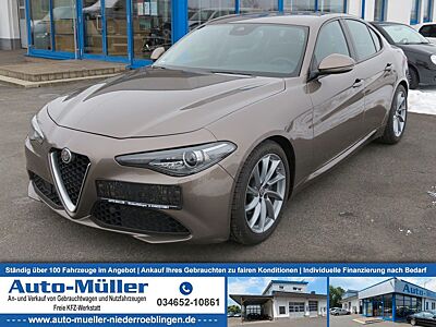 Alfa Romeo Giulia Super Advanced Effi. Bi-Xen Nav Kam Leder