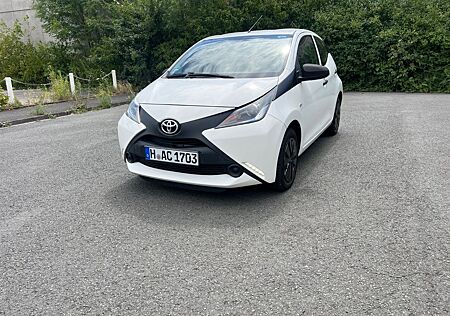 Toyota Aygo (X) Aygo 1.0l/KLIMA/4-TÜREN/EURO-6/