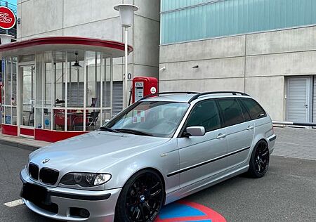 BMW 320i Touring,M-Paket,AHK Alcantara,H&K,Xenon