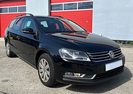 VW Passat Variant Volkswagen Trendline Klima Navi ACC uvm