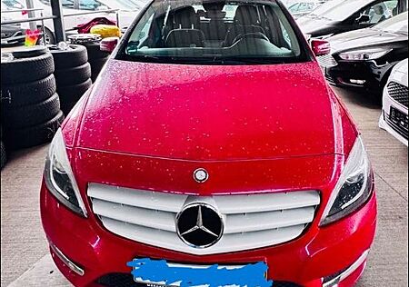 Mercedes-Benz B 200 B200 CDI BlueEFFICIENCY - AHK LED ILS