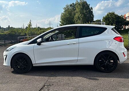 Ford Fiesta Motor bei 110tkm Neu