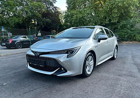 Toyota Corolla 1,8 Hybrid Team Deutschl 12.647€ Netto