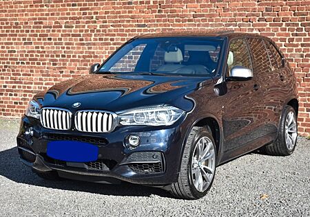 BMW X5 M50d LEDER*LED NAVI SOFTCLOSE 360PANO STANDHE