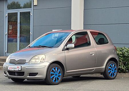 Toyota Yaris 1.0 eco Allwetterreifen / Tüv
