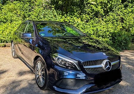 Mercedes-Benz A 220