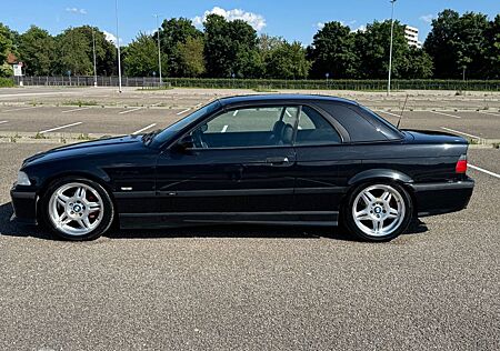 BMW 328i Cabrio*Automatik*Klima*Leder*Hardtop*