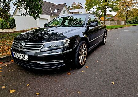 VW Phaeton Volkswagen 3.0 V6 TDI 4MOTION Tiptronic 5-Sitzer -