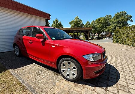 BMW 116i -TÜV 04/2027 Scheckheftgepflegt