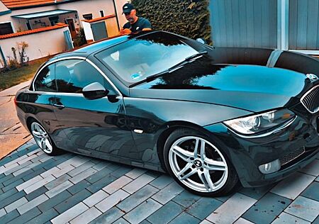 BMW 330i Cabrio Edition Exclusive Edition Exclusive