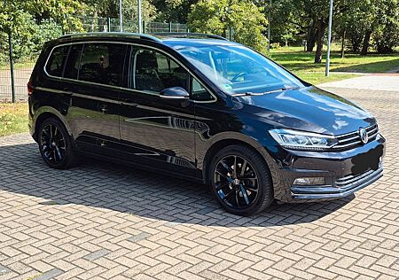 VW Touran Volkswagen 1.5 TSI OPF DSG Highline Highline