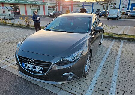 Mazda 3 2.2 SKYACTIV-D 150 Center-Line Center-Line