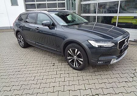 Volvo V90 Cross Country Pro AWD