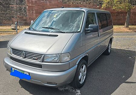 VW T4 Caravelle Volkswagen 2,5-l-Diesel TDI 7 Sitzen