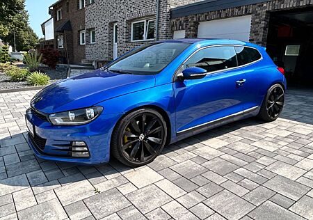 VW Scirocco Volkswagen 2.0 TDI 135kW BlueMotion Technology -