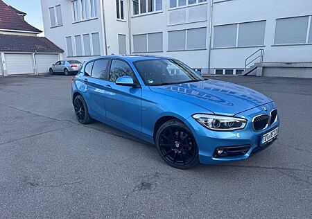 BMW 120d A Sport Line Vollleder