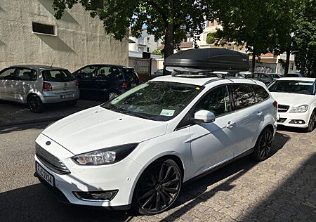Ford Focus 1,0 EcoBoost 92kW Business Turnier Bus...