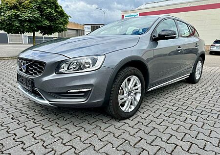 Volvo V60 CC V60 D3 Cross Country Momentum Aut.