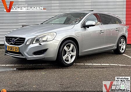 Volvo V60 2.4 D6 AWD Plug-In Hybrid Summum | Leder | P