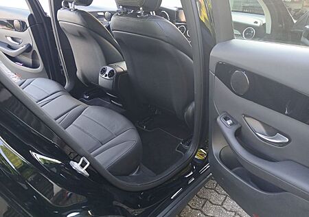 Mercedes-Benz GLC 250 4MATIC Autom. -