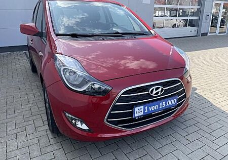 Hyundai ix20 1.4 YES!*Allwetter*AHK*Klima*Szhg*Tempomat*