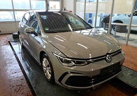 VW Golf Volkswagen VIII 1.5 eTSI R-Line Pano HuD STHZ Har/Kar