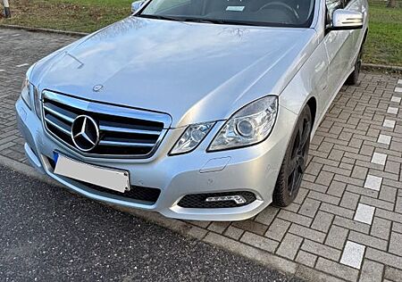 Mercedes-Benz E 350 CDI 4MATIC (TÜV auf Wunsch neu)