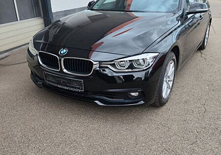 BMW 320i Touring Automatik
