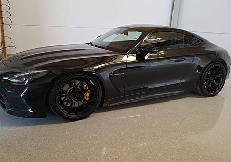 Mercedes-Benz AMG GT 63 4MATIC+ Vollaustattung, All in Black