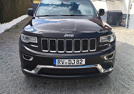 Jeep Grand Cherokee 3.0 CRD Summit/Neuer Motor/Voll