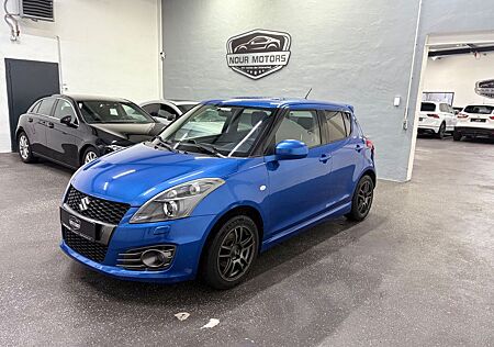 Suzuki Swift **Sport**/ Bi-Xenon / Navi / Tempomat.