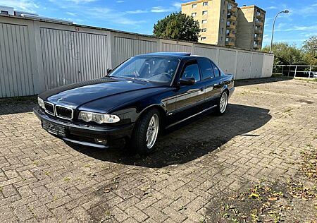 BMW 740d A -