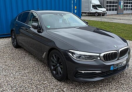 BMW 530e iPerformance - Headup, Leder, Vollaustattun