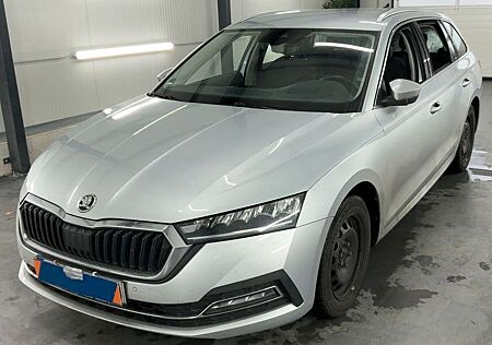 Skoda Octavia Combi Style 1.5TSI ACT DSG*NAVI*LED*AHK