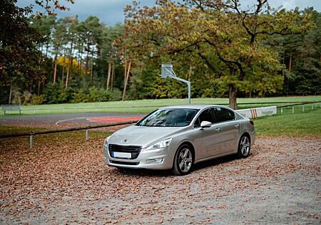 Peugeot 508 GT HDi FAP 205 Automatik GT XENON/ HEAD UP