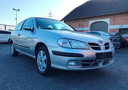 Nissan Almera 1.5 Visia/Klima/149Tkm/Tüv Neu