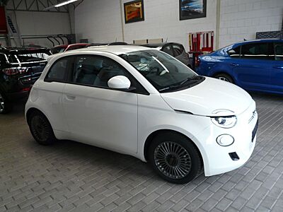 Fiat 500E Icon Navi SHZ Magic Eye Batterie Zertifikat