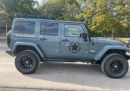 Jeep Wrangler 2.8l CRD Unlimited Sahara Automatik...