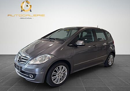 Mercedes-Benz A 180 AUTOMATIK - AHK - NAVI - TEMPOMAT