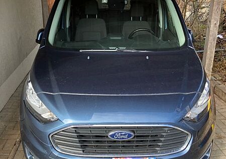 Ford Grand Tourneo Connect Titanium Diesel Camper
