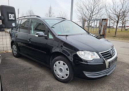 VW Touran Volkswagen 1.6 -