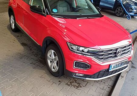 VW T-Roc Volkswagen 1.5 TSI ACT OPF DSG Style Style