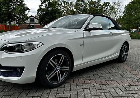 BMW 218d Cabrio Sport Line Sport Line