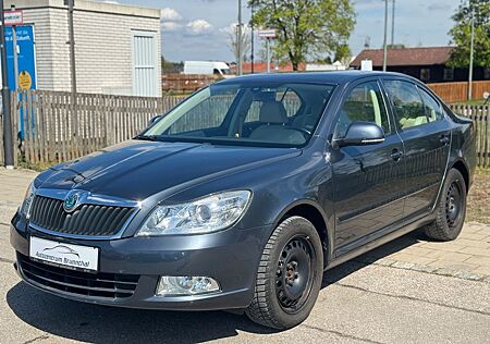 Skoda Octavia Lim. Elegance TÜV+Steuerkette Neu/DSG