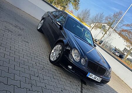 Mercedes-Benz E 320 CDI AVANTGARDE 7G