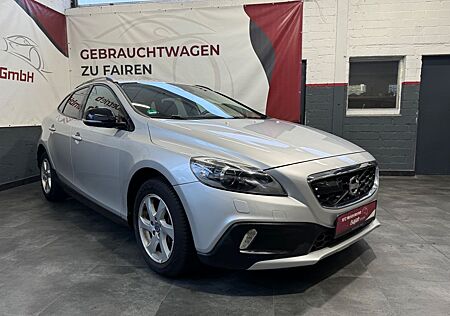 Volvo V40 Cross Country Momentum