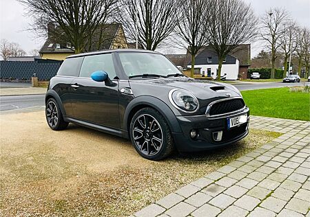 Mini Cooper SD Bayswater