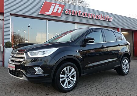 Ford Kuga Titanium 4x4 AHK*Navi*SHZ*
