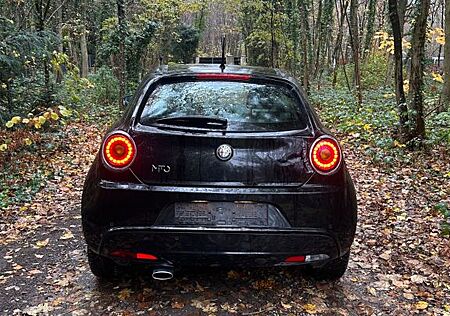 Alfa Romeo MiTo 1.4 16V - Checkheft / Pdc / 2 hd.