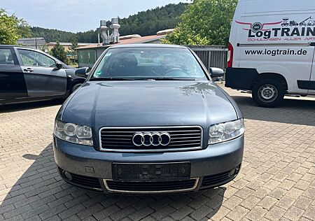 Audi A4 -